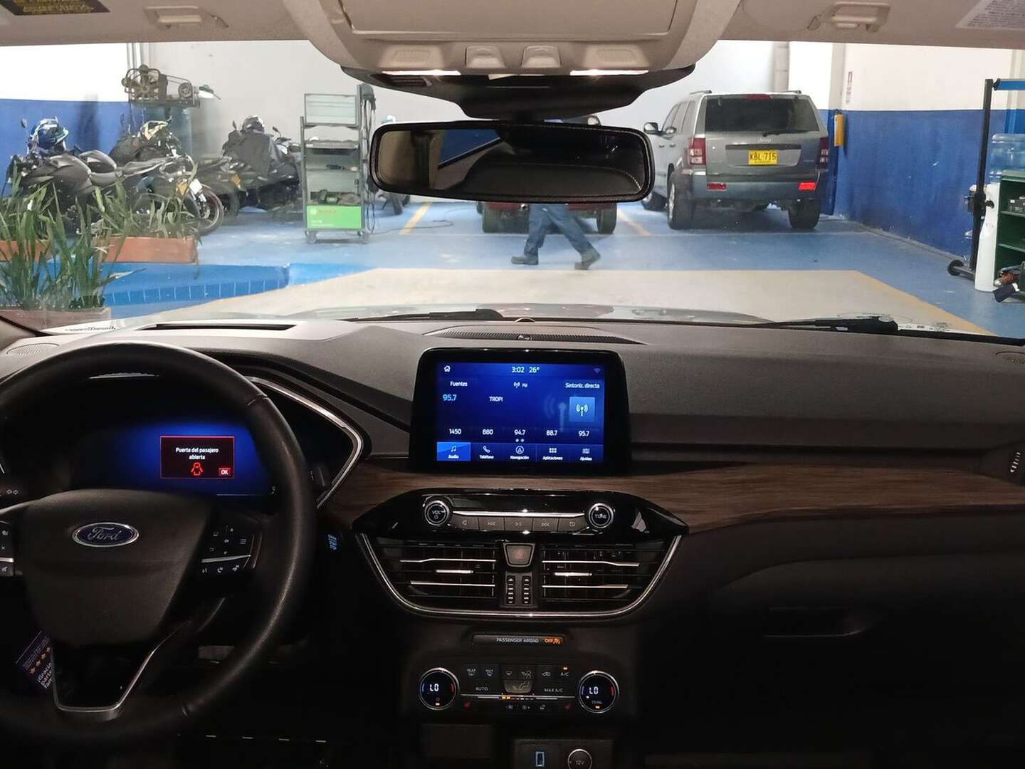 Ford - Escape - 2020