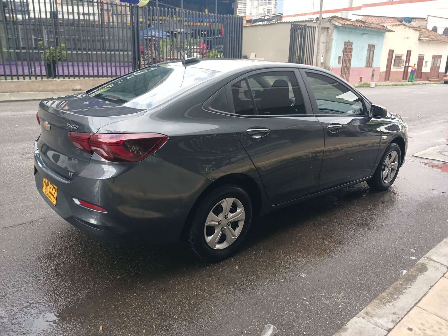 Chevrolet - Onix - 2025