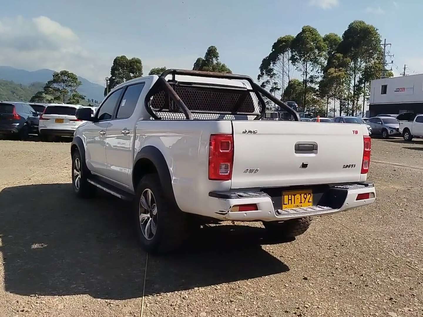 Jac - JT8 - 2023