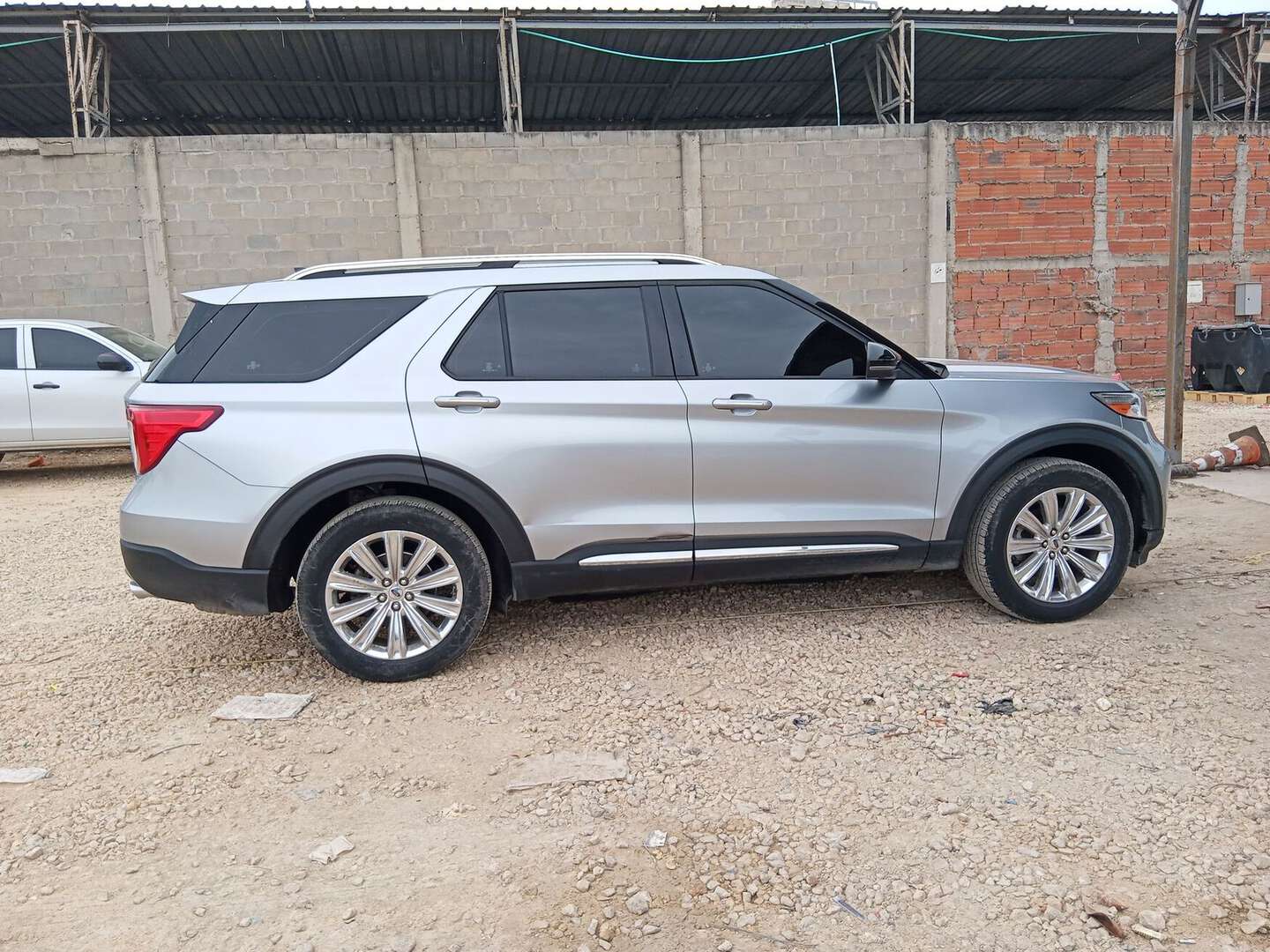 Ford - Explorer - 2022