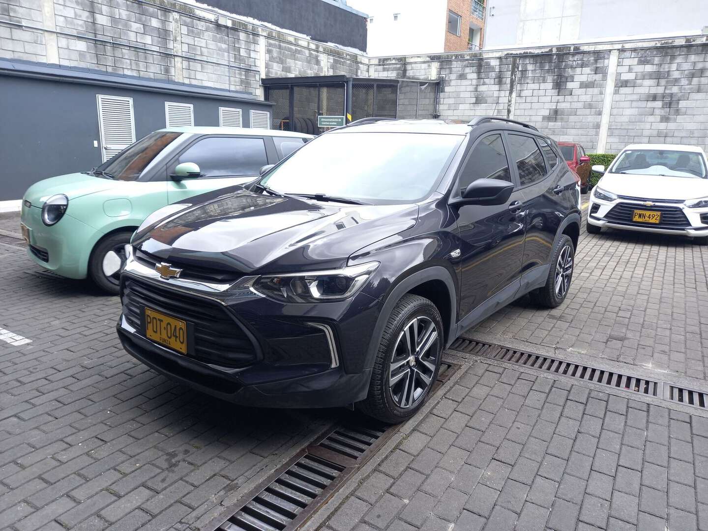 Chevrolet - Tracker - 2025