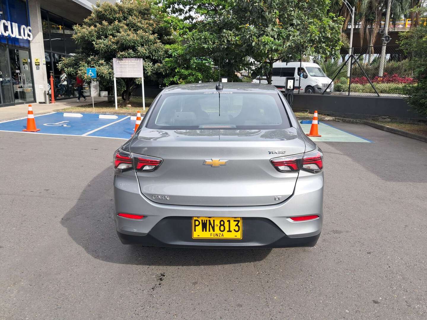 Chevrolet - Onix - 2026