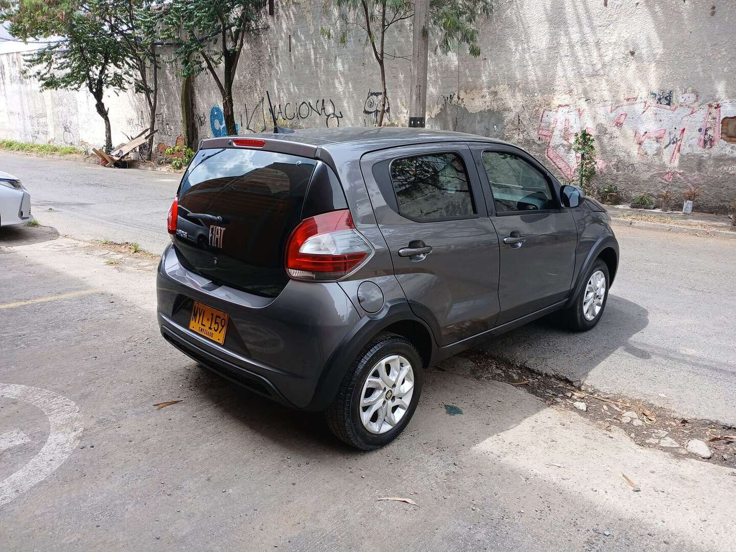 Fiat - Mobi - 2024
