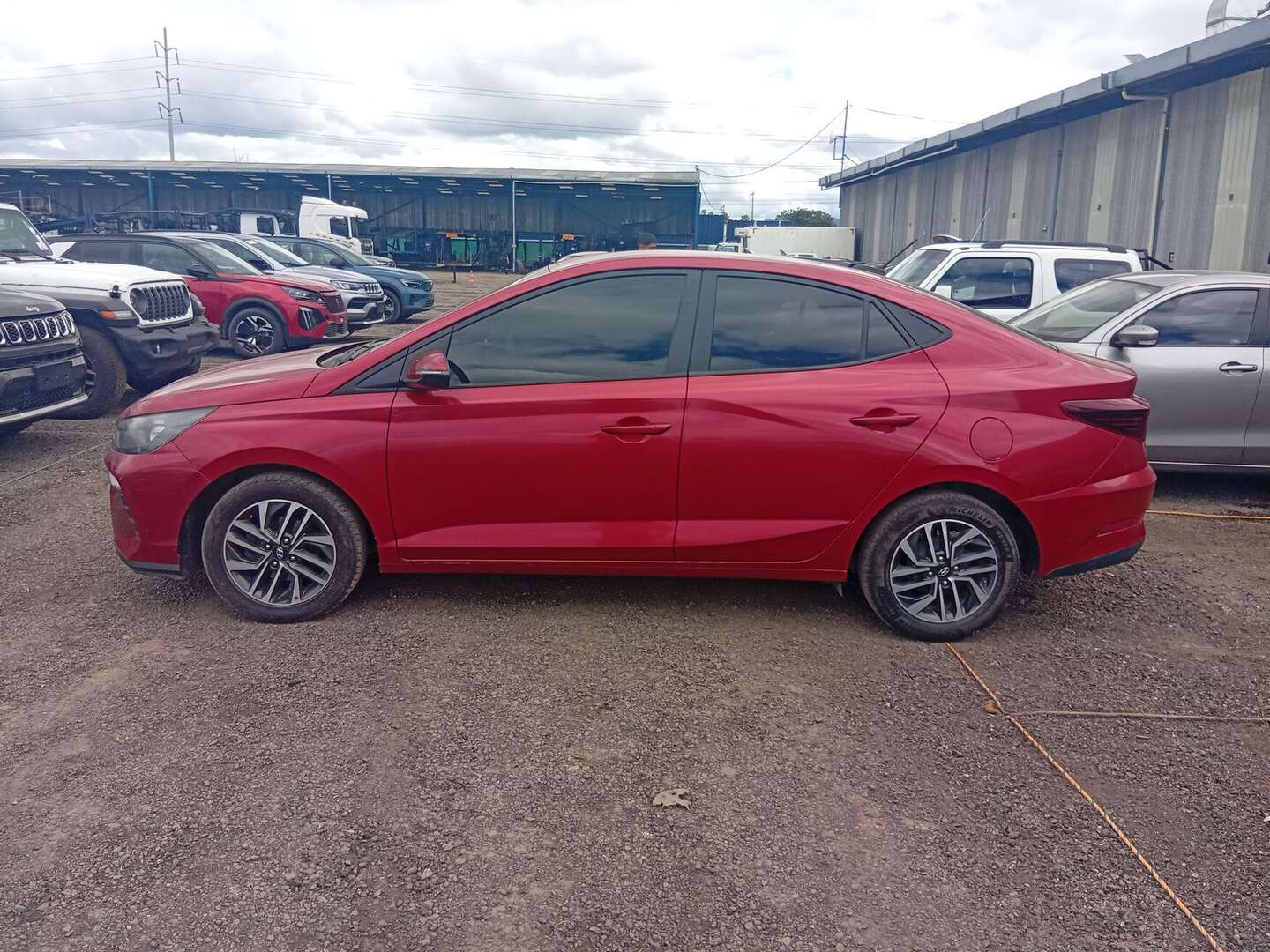 Hyundai - HB20S Accent - 2024