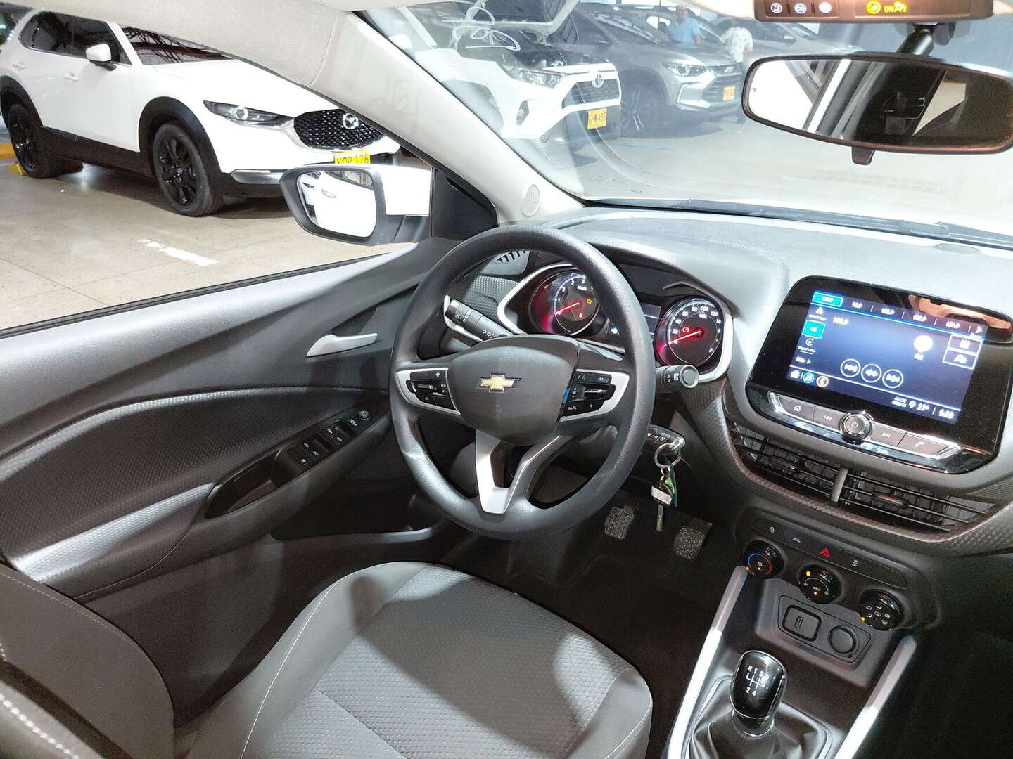 Chevrolet - Onix - 2025