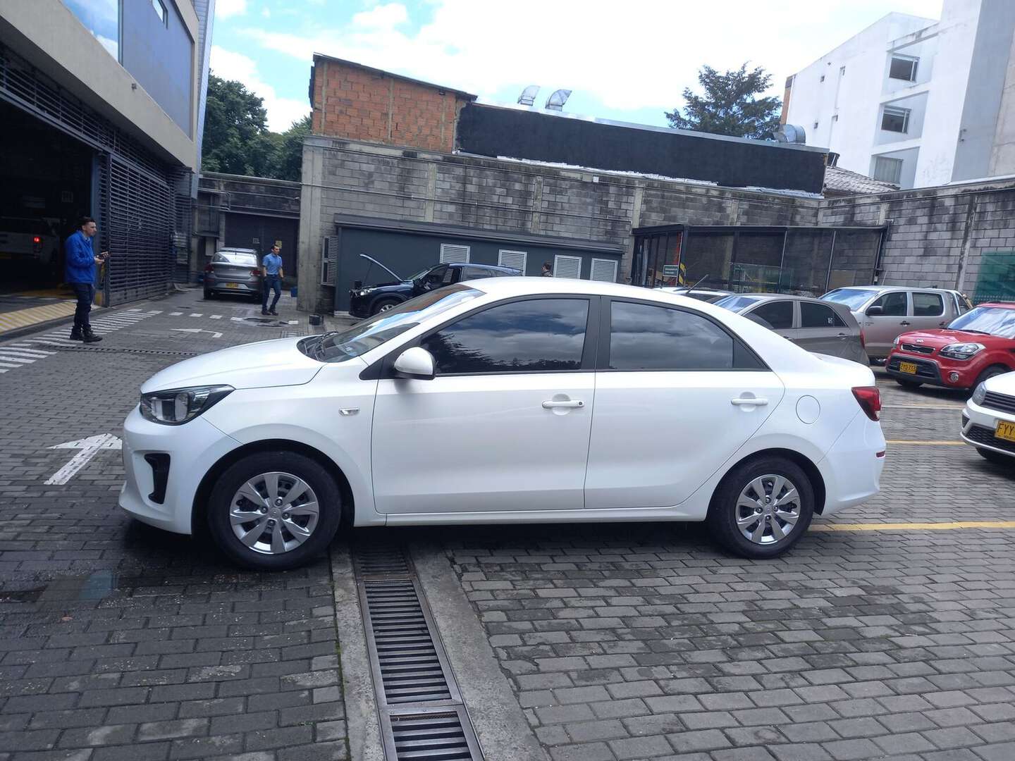 Kia - Soluto - 2025