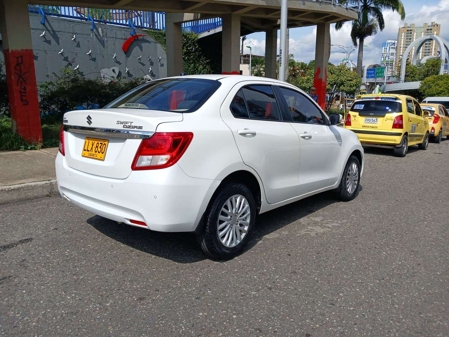 Suzuki - Swift - 2023