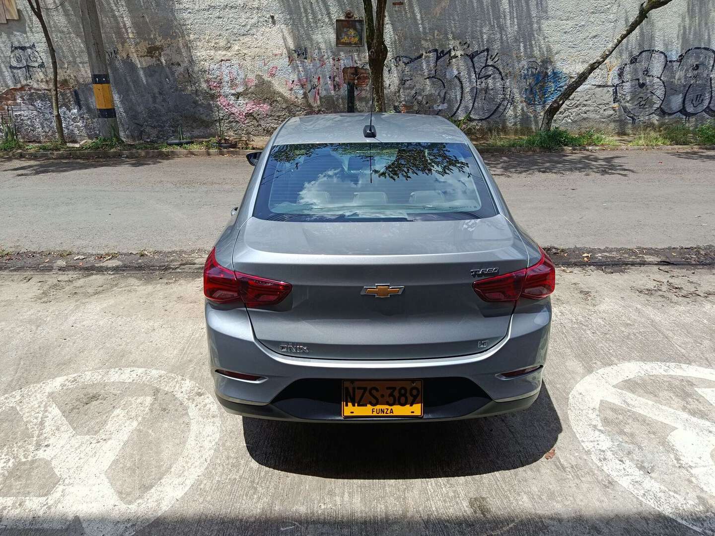 Chevrolet - Onix - 2025