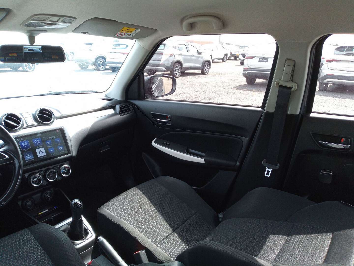 Suzuki - Swift - 2023