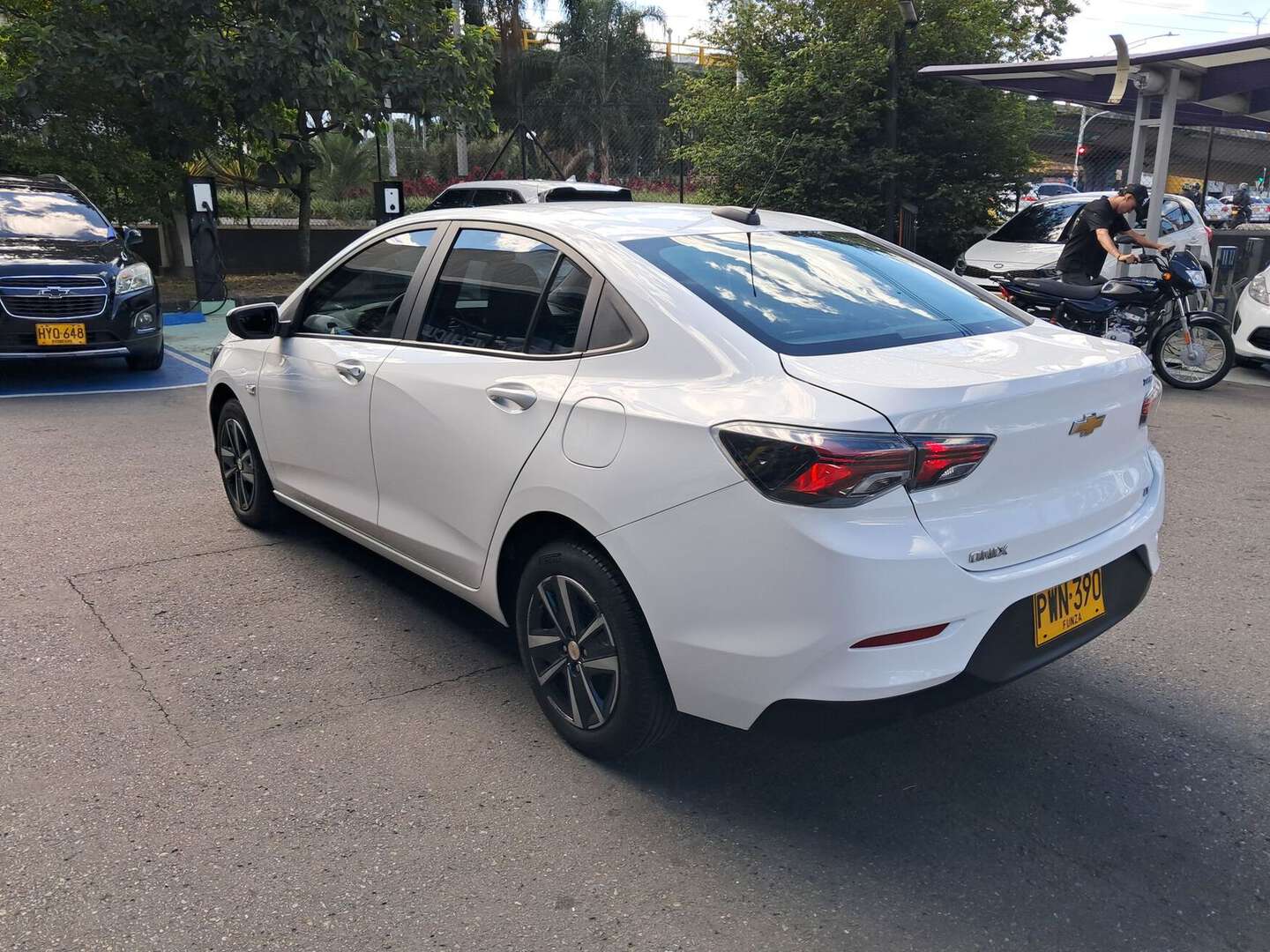 Chevrolet - Onix - 2026
