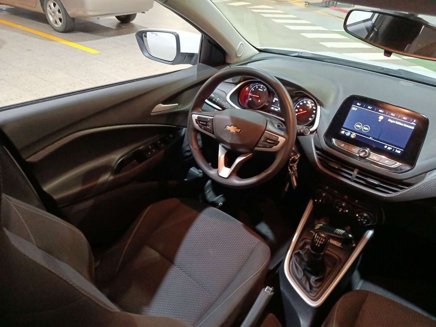 Chevrolet - Onix - 2025