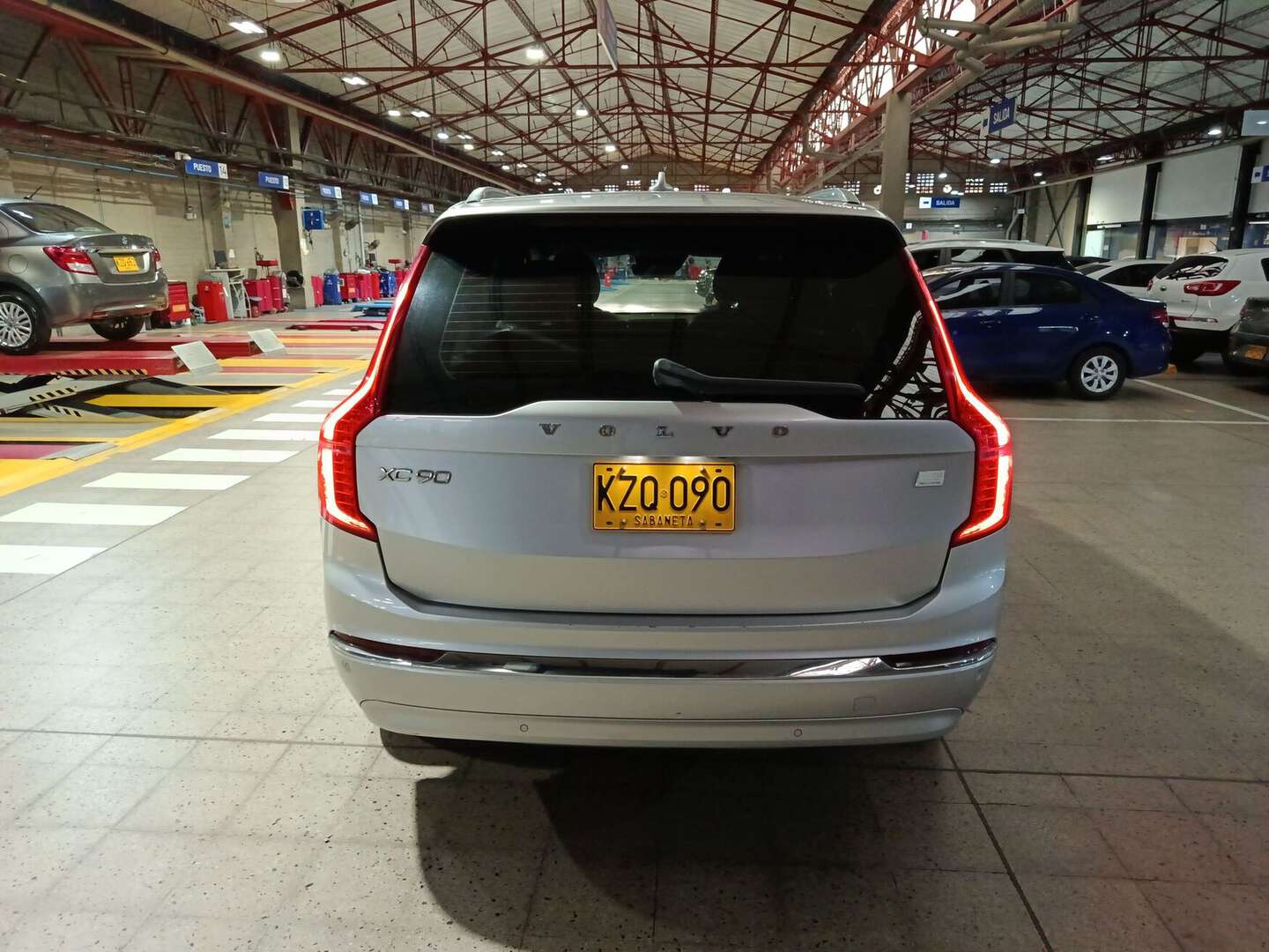 Volvo - XC90 - 2022