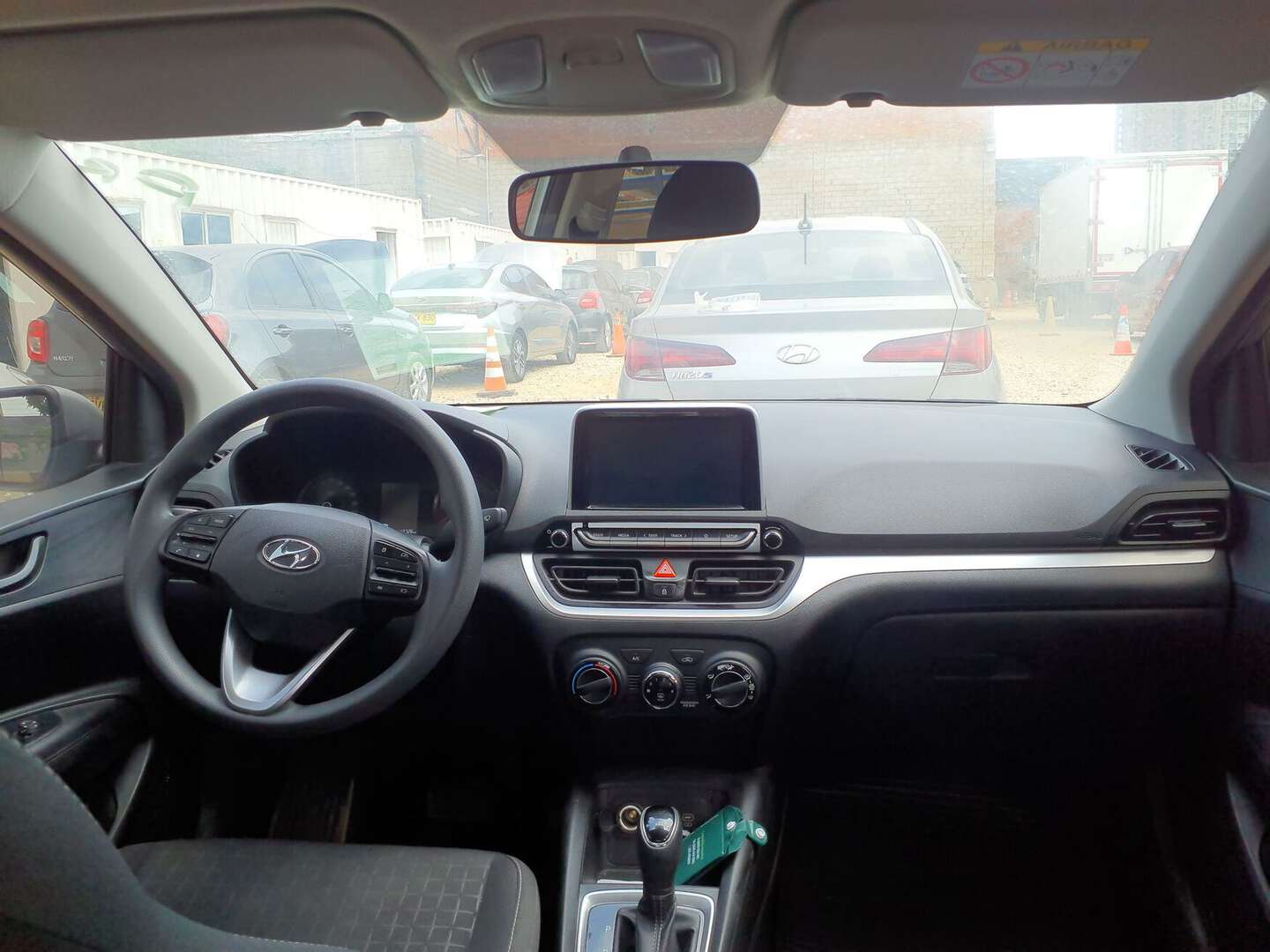 Hyundai - HB20S Accent - 2024