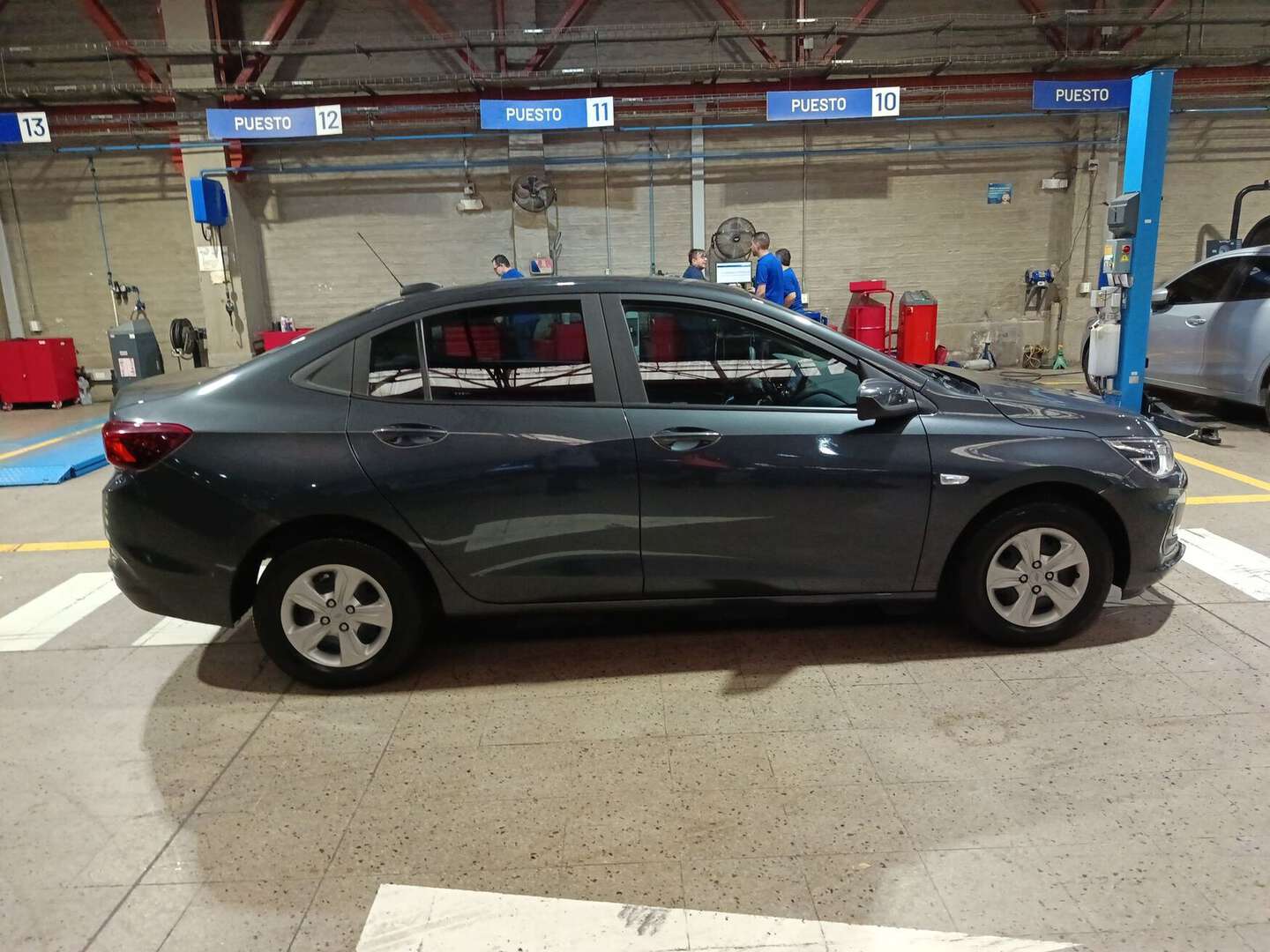Chevrolet - Onix - 2025