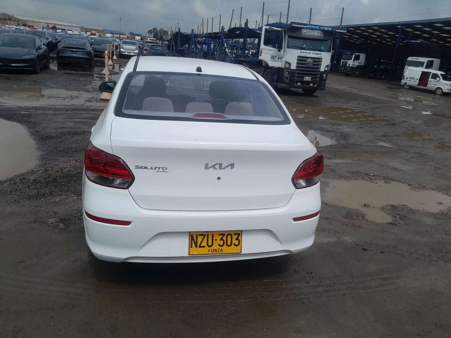 Kia - Soluto - 2025