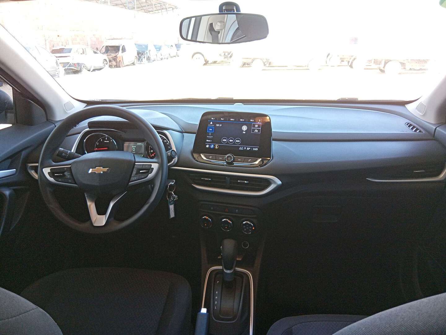Chevrolet - Tracker - 2025