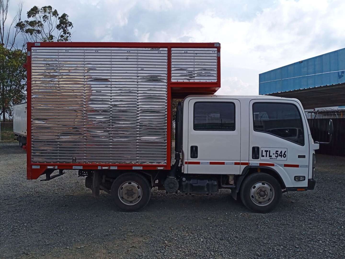 Chevrolet - NHR Doble - 2023