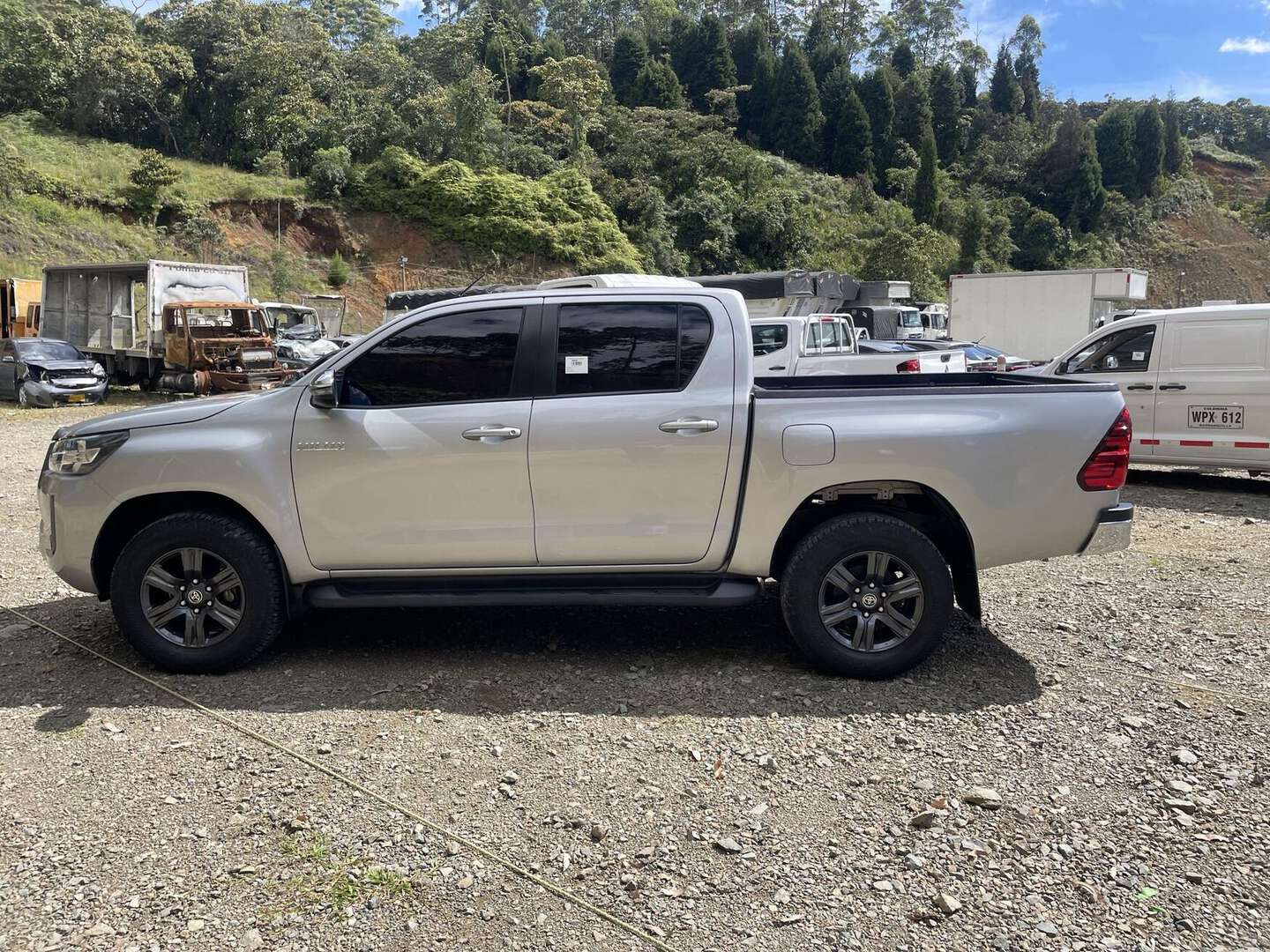 Toyota - Hilux - 2022