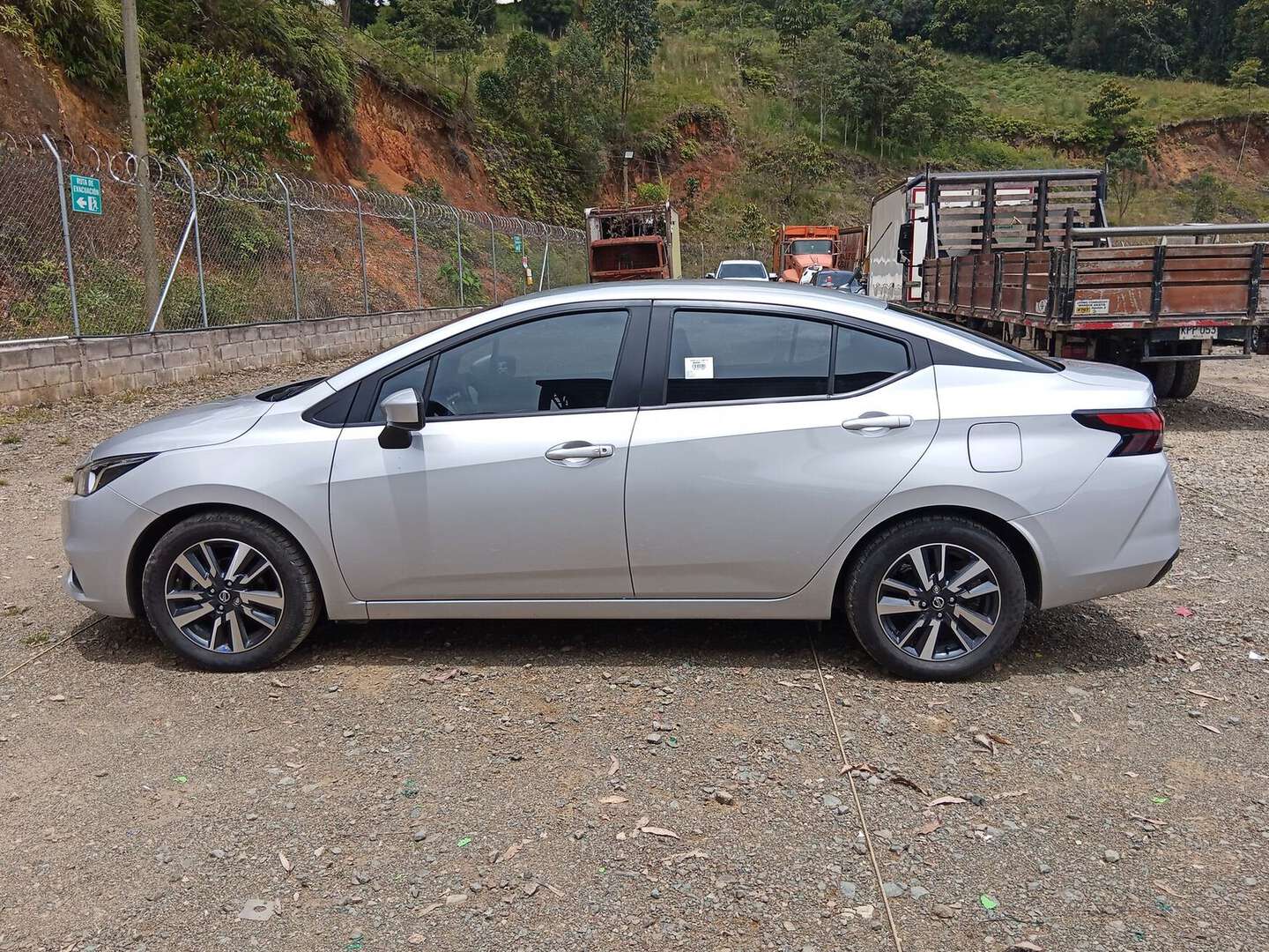Nissan - Versa - 2023