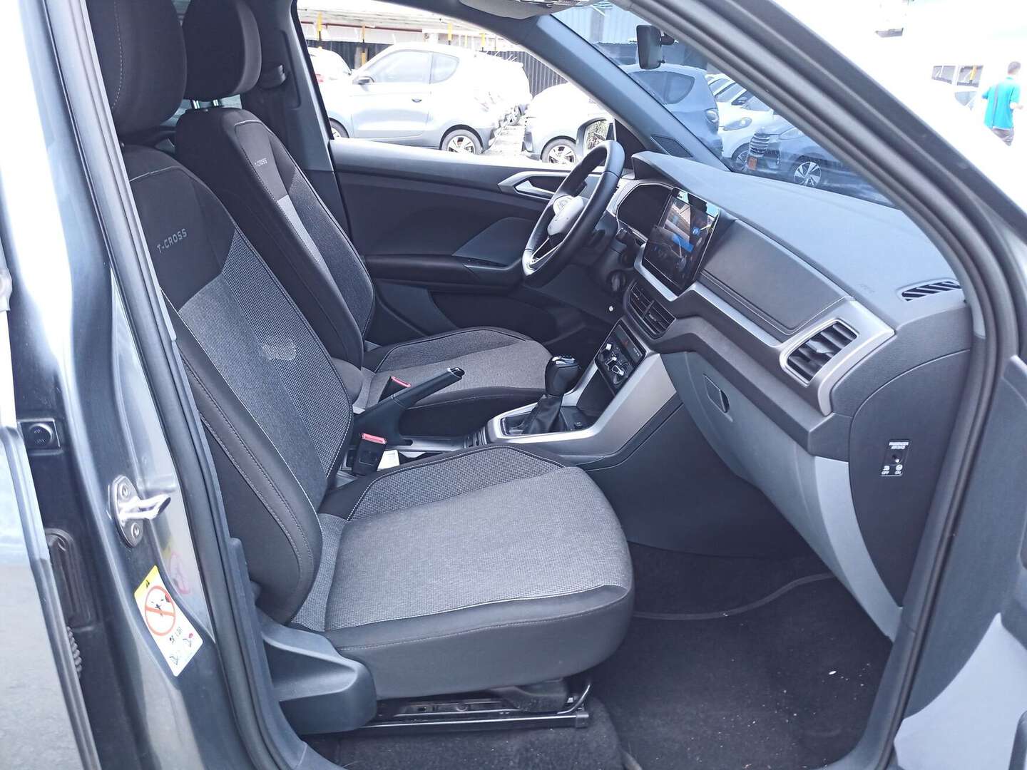Volkswagen - T-Cross - 2025