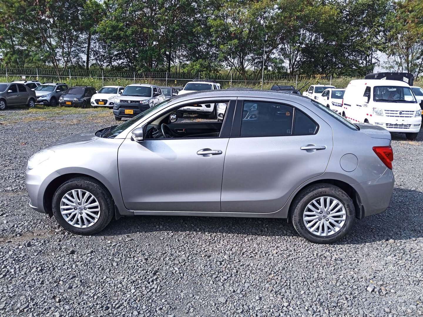 Suzuki - Swift - 2023