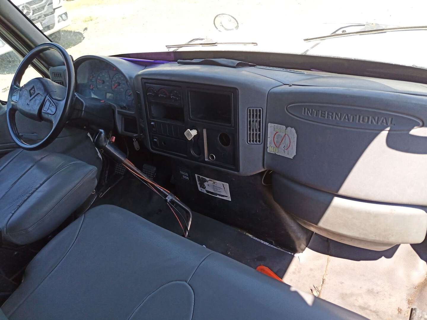 International - 4300 - 2012