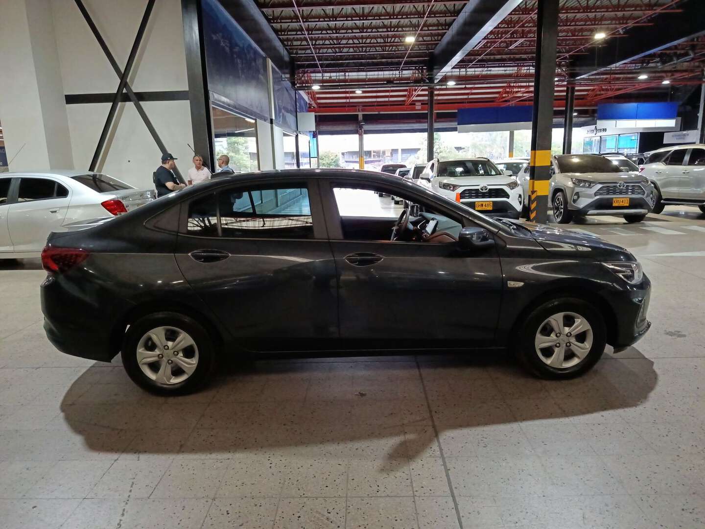 Chevrolet - Onix - 2025