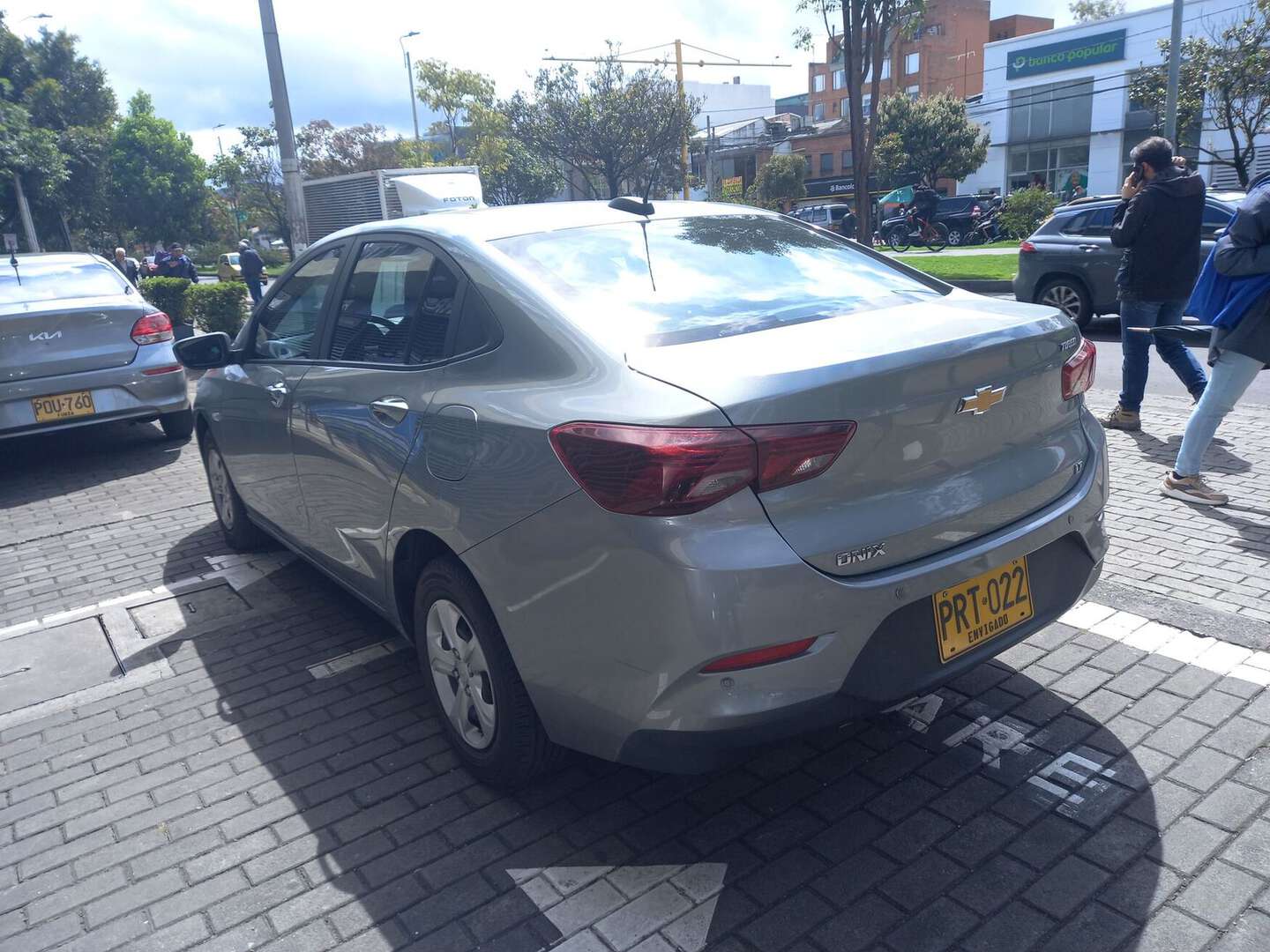 Chevrolet - Onix - 2025