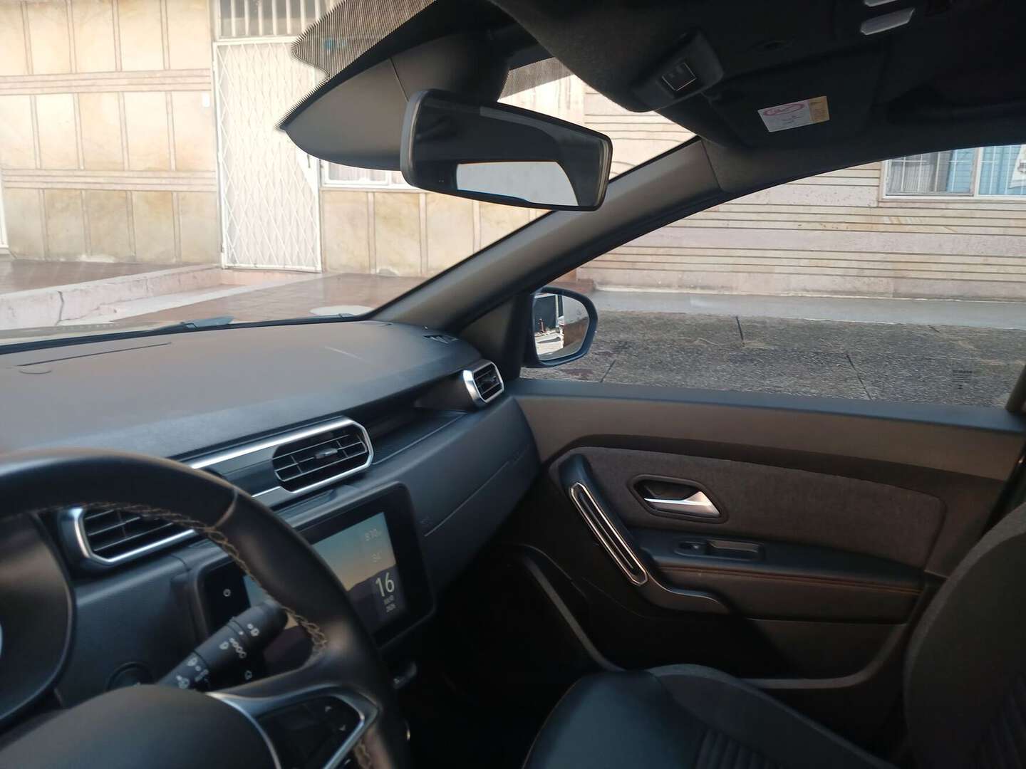 Renault - Duster - 2025