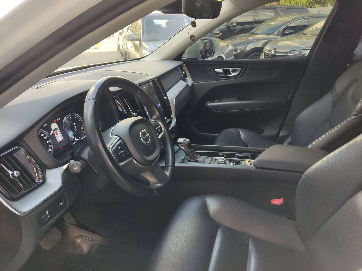 Volvo - XC60 - 2021