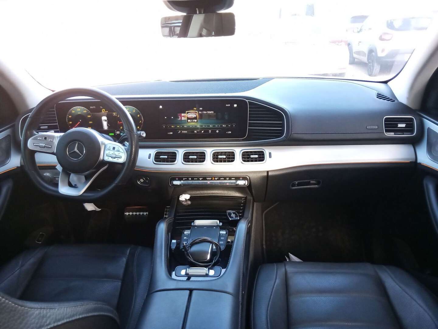 Mercedes Benz - GLS450 - 2022
