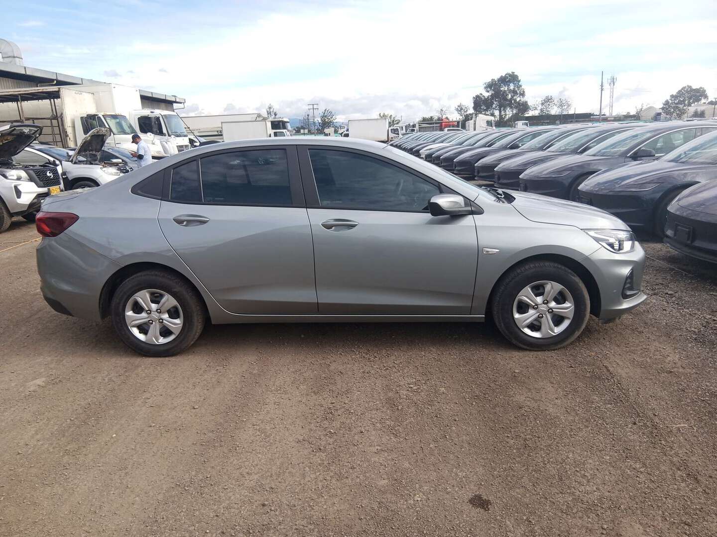 Chevrolet - Onix - 2025