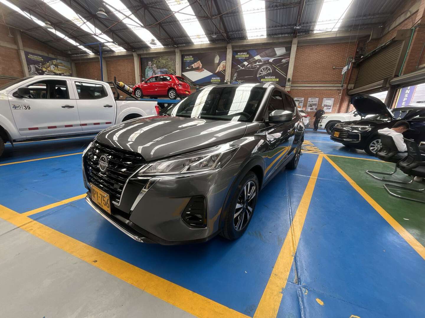 Nissan - Kicks - 2025
