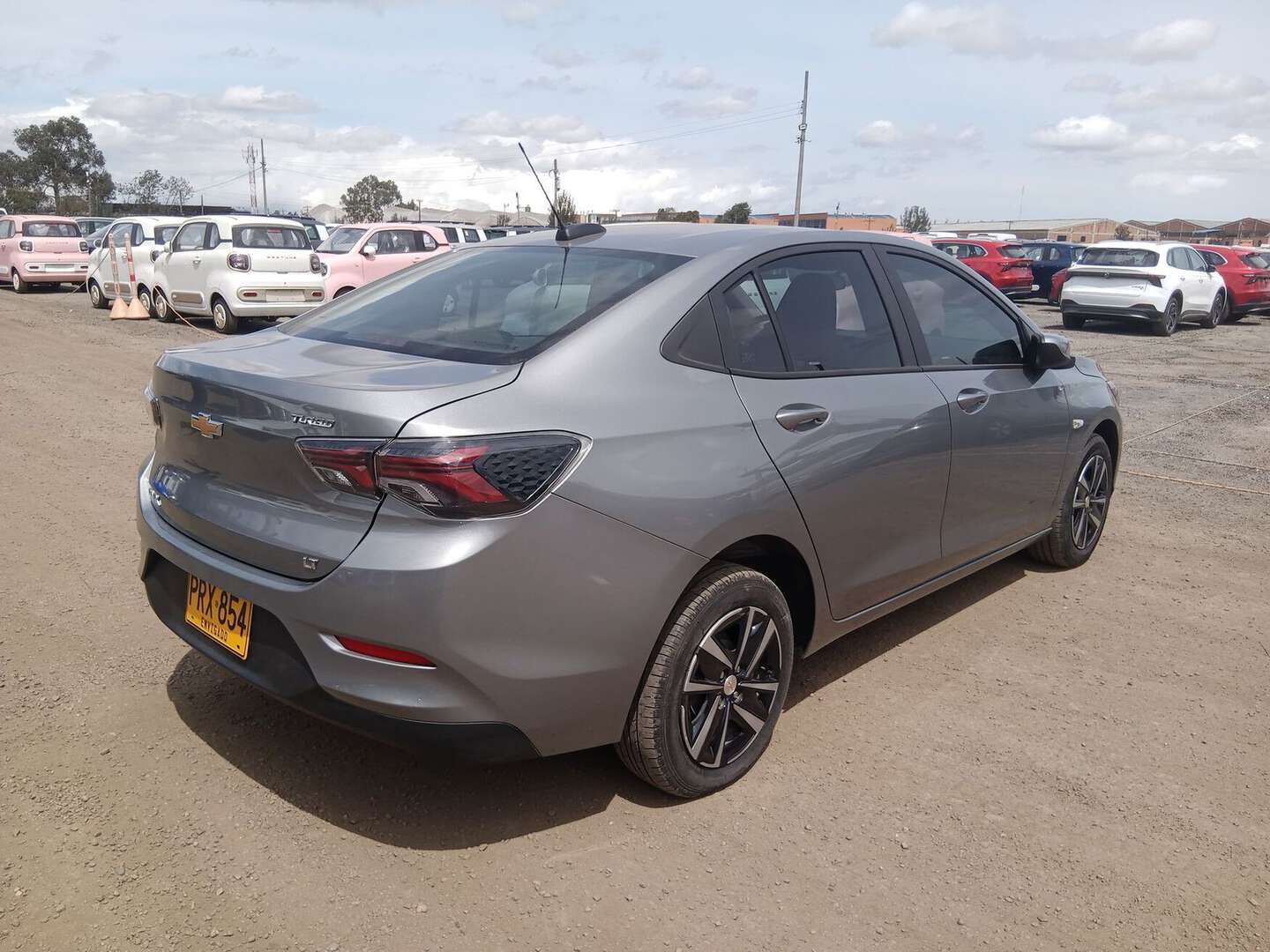 Chevrolet - Onix - 2026