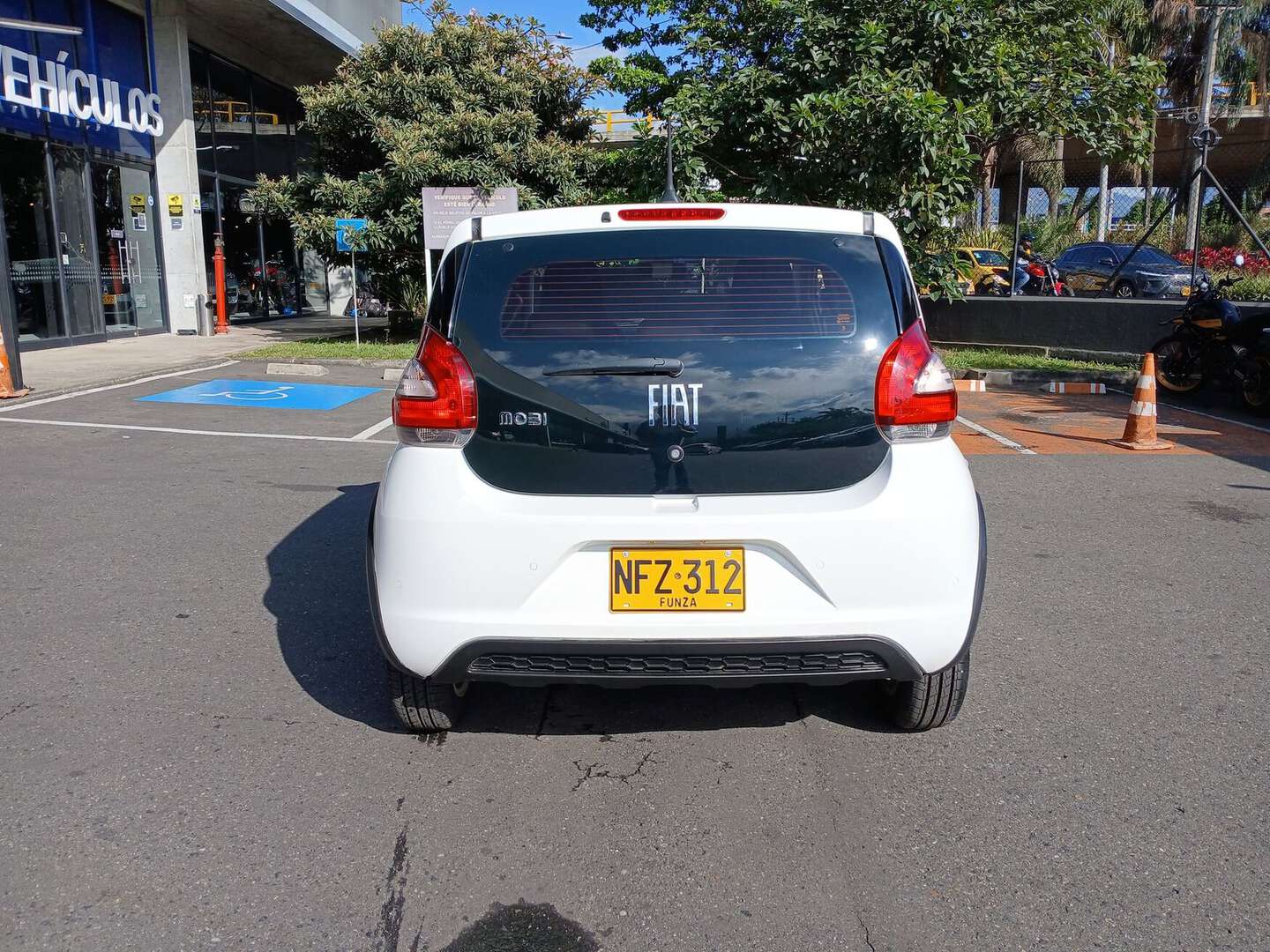 Fiat - Mobi - 2024