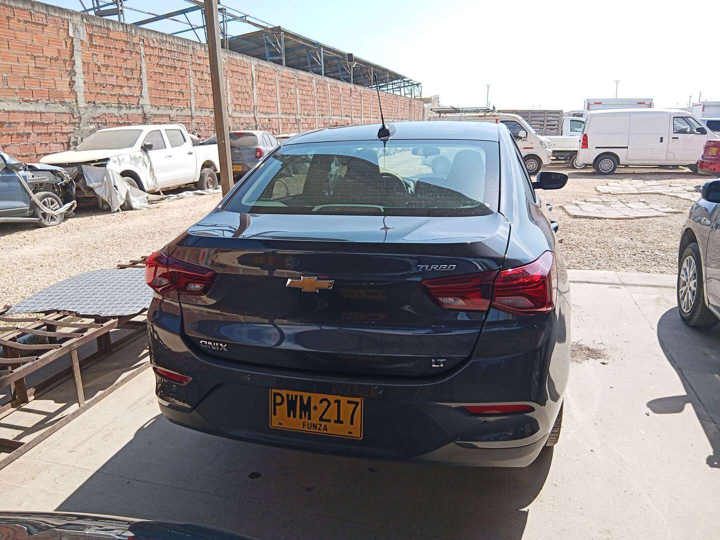 Chevrolet - Onix - 2025