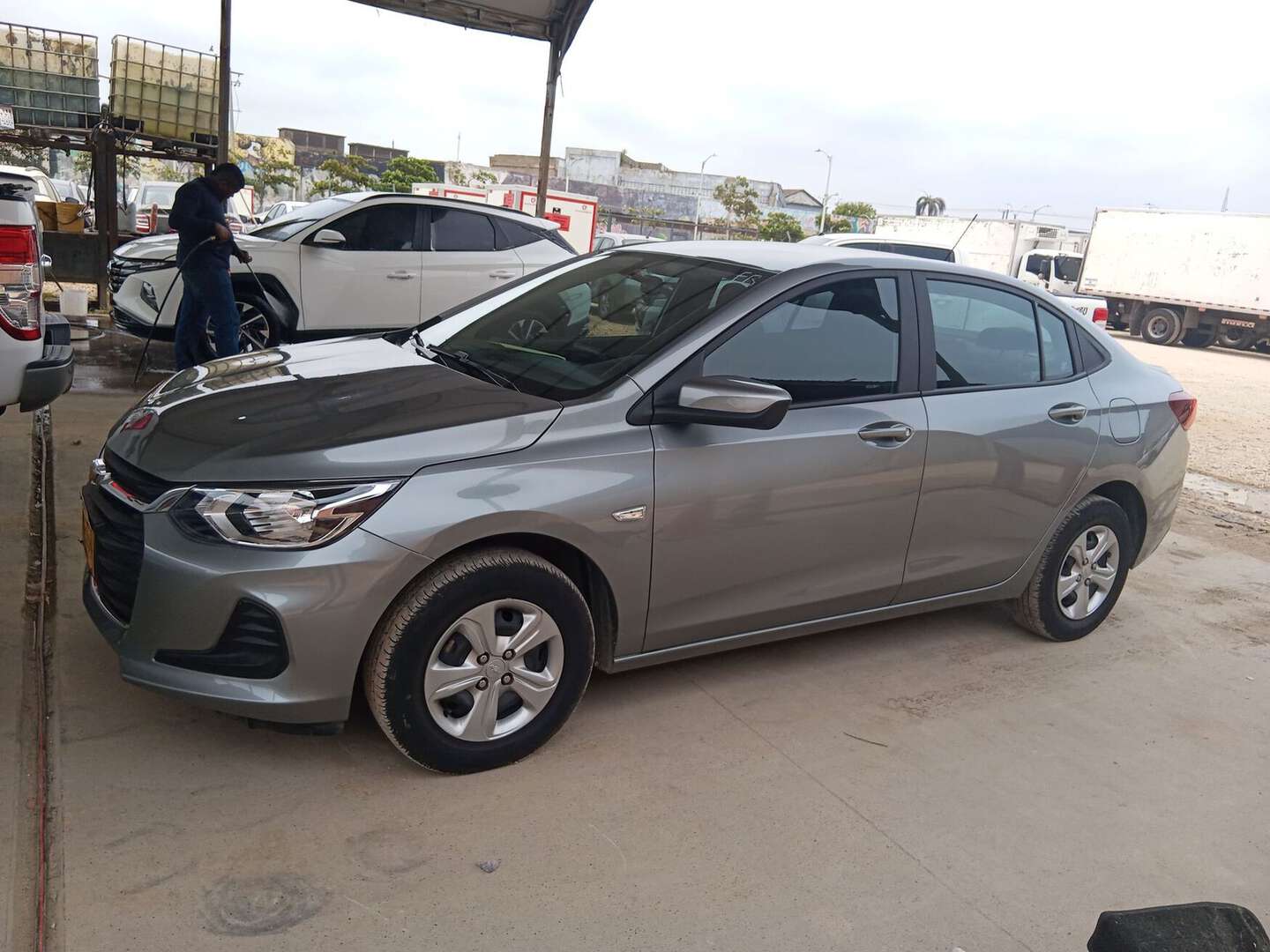 Chevrolet - Onix - 2025