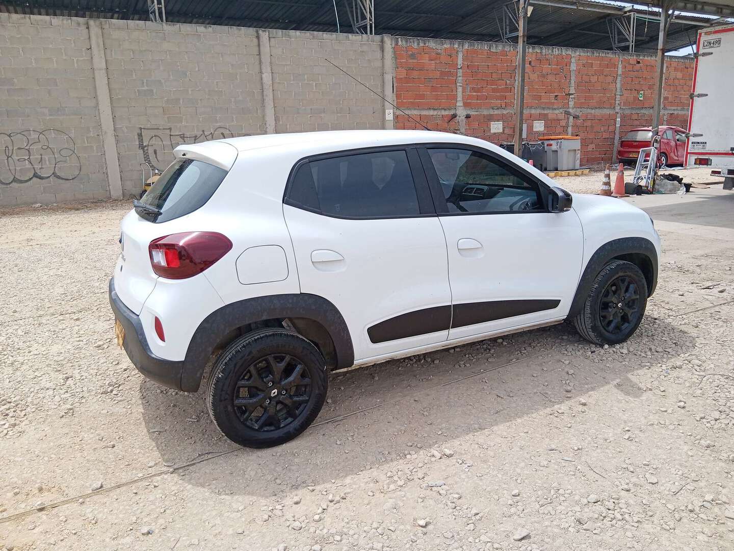 Renault - Kwid - 2026