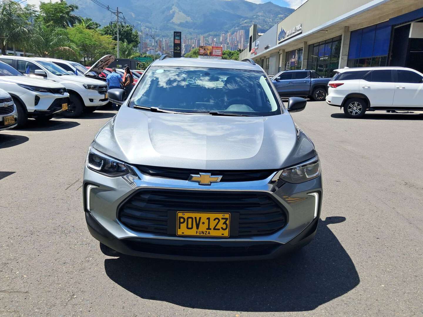 Chevrolet - Tracker - 2025