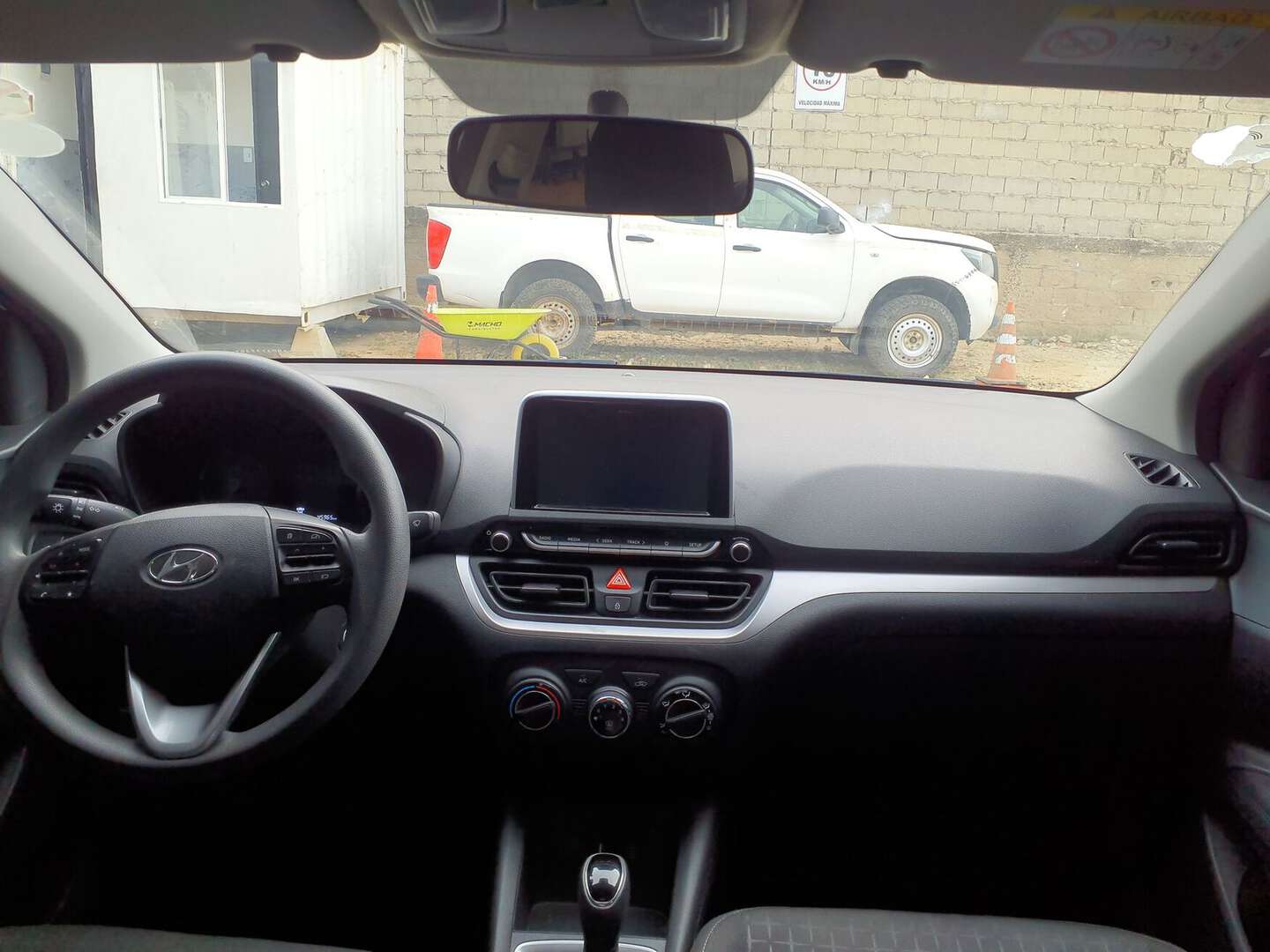 Hyundai - Accent - 2024