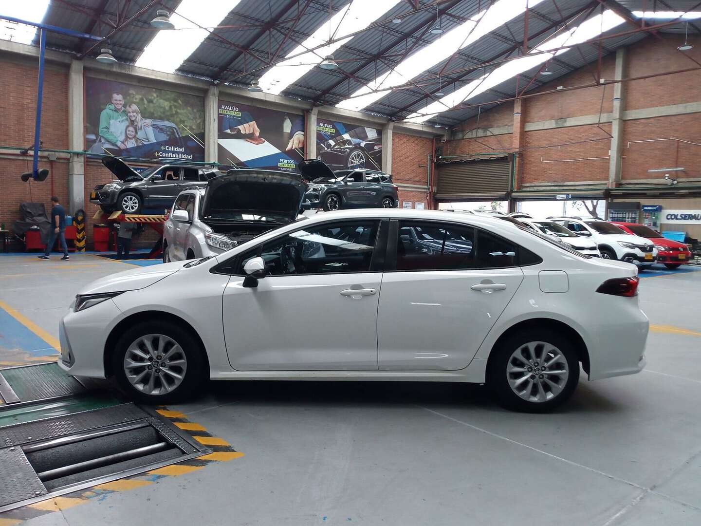 Toyota - Corolla - 2021