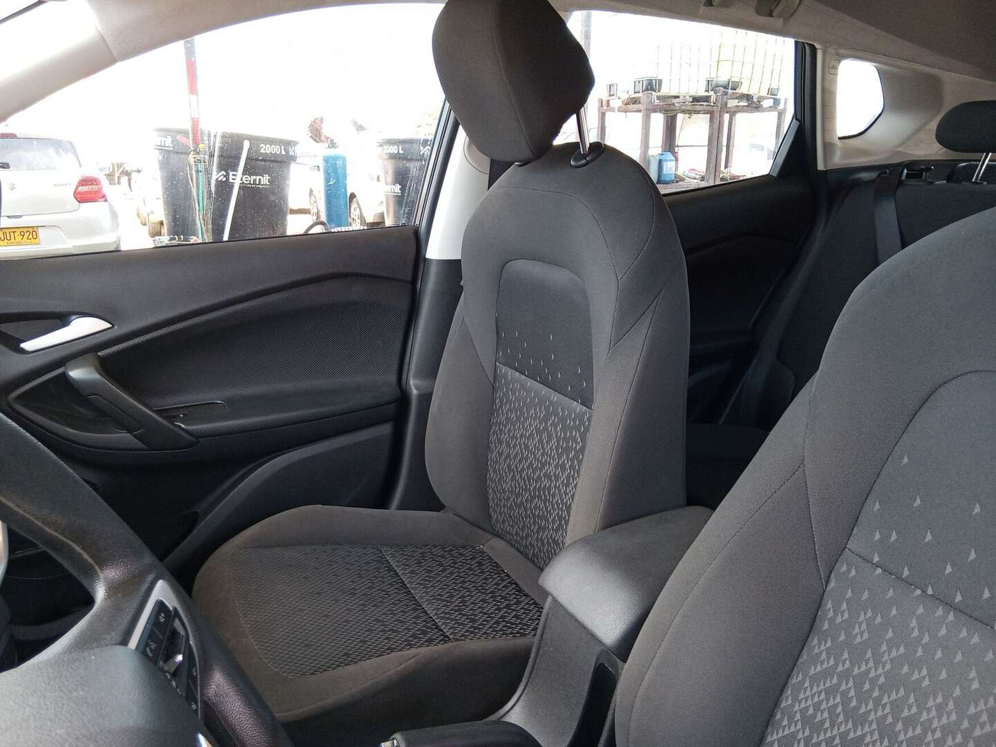 Chevrolet - Tracker - 2025