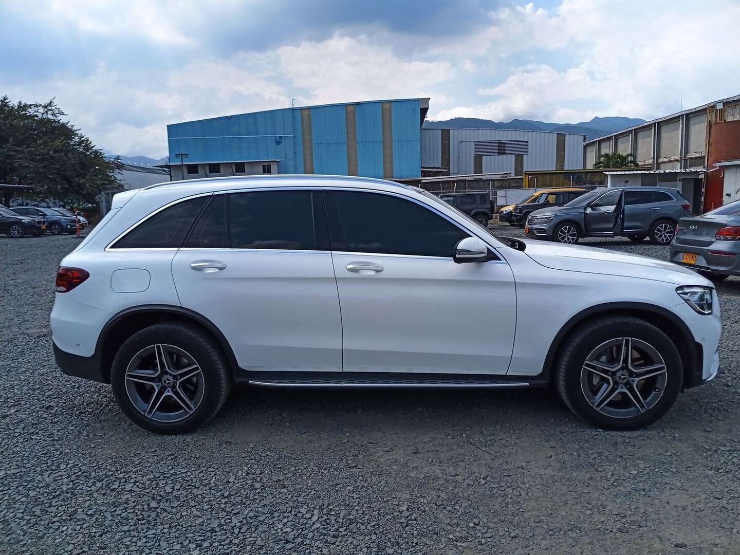Mercedes Benz - GLC300E - 2022