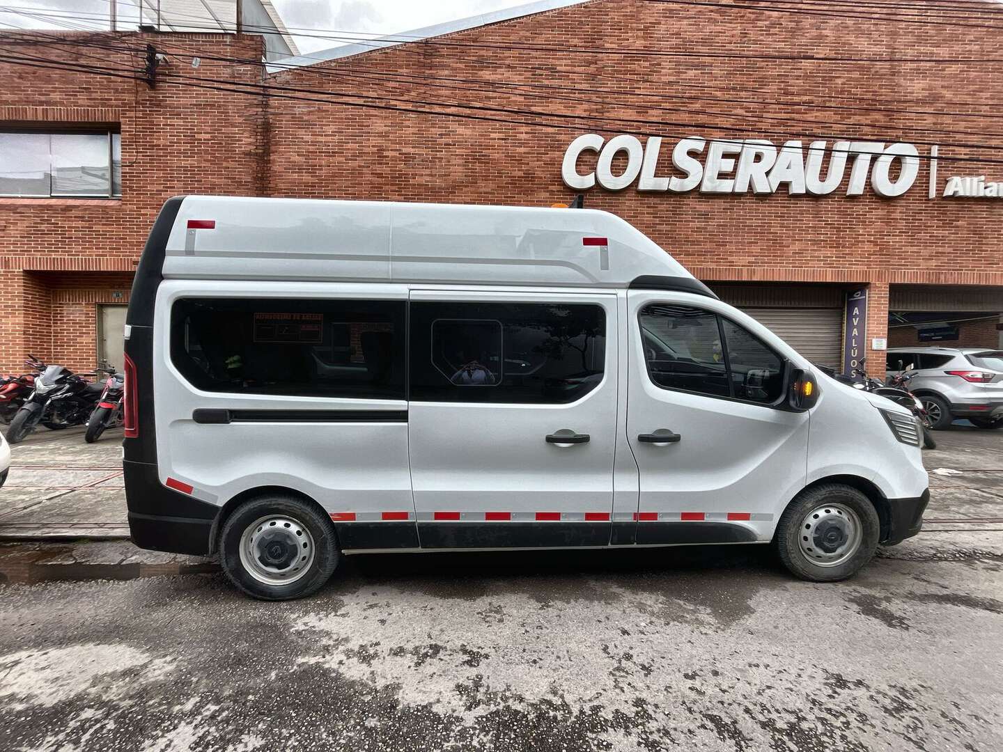 Renault - Trafic - 2024