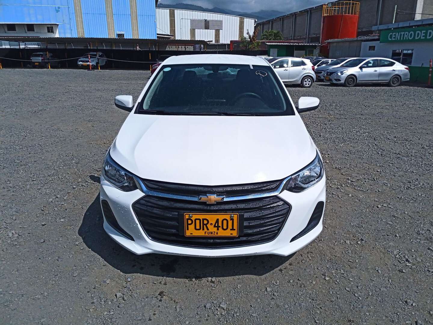 Chevrolet - Onix - 2025