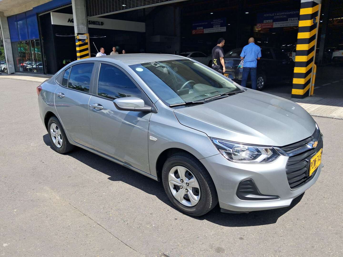 Chevrolet - Onix - 2025