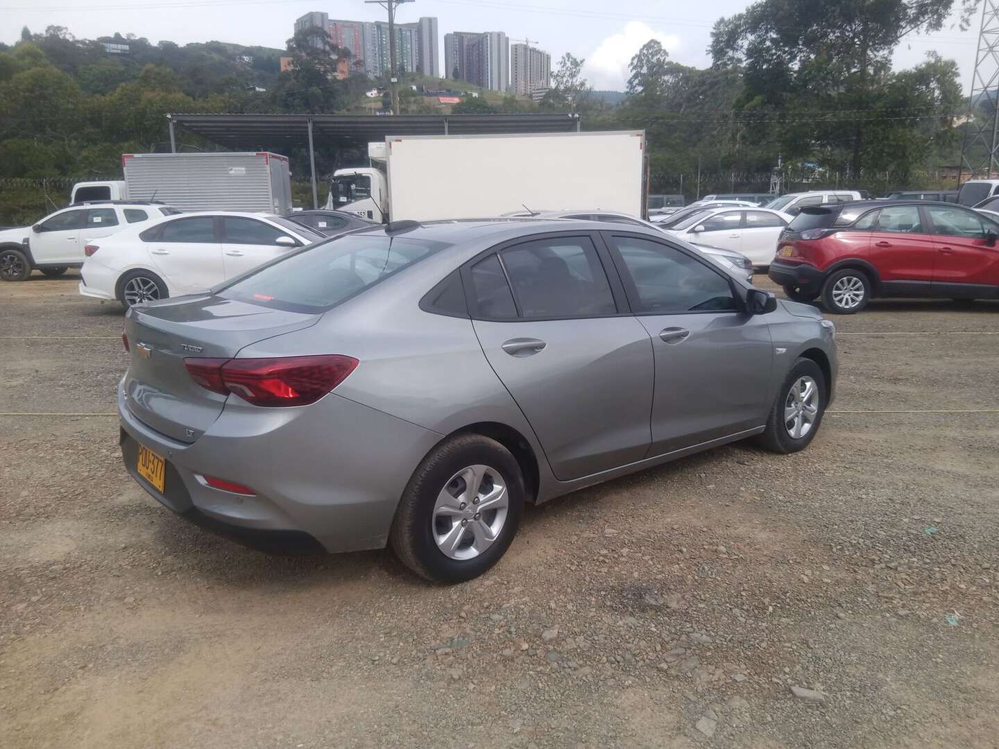 Chevrolet - Onix - 2025