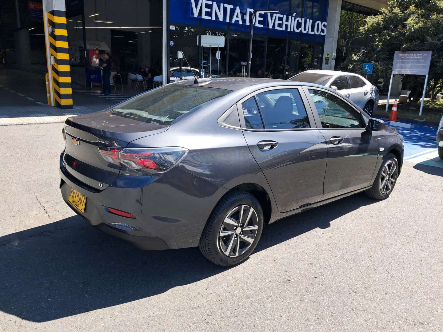 Chevrolet - Onix - 2026