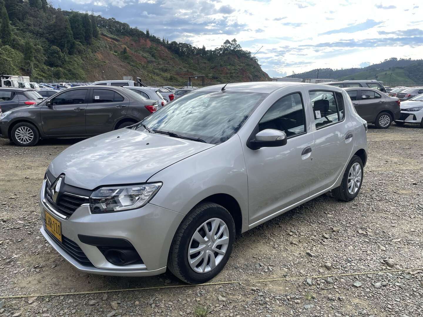 Renault - Sandero - 2022