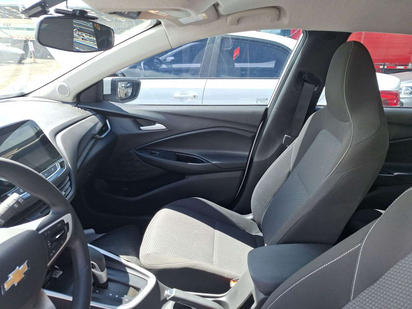 Chevrolet - Onix - 2025